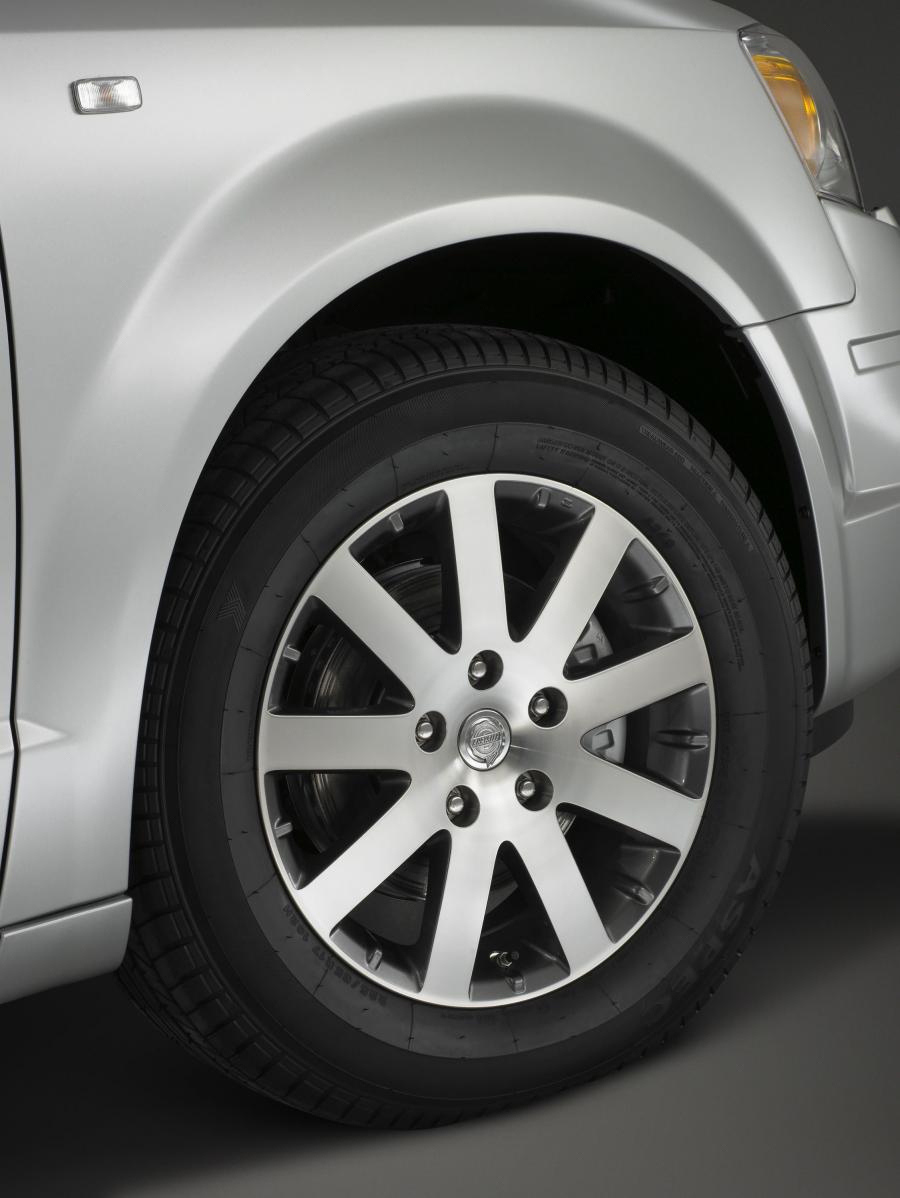  Chrysler Grand Voyager 2008 года  (фото 105 из 108)